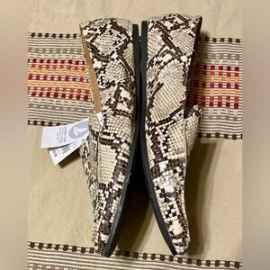 Women’s size 11 shoes